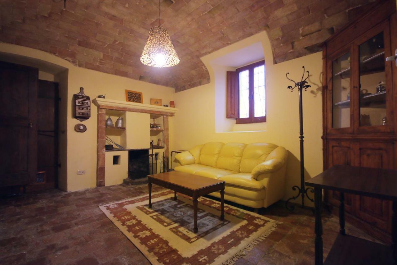 Hotel Al Casolare Ofena Exterior foto